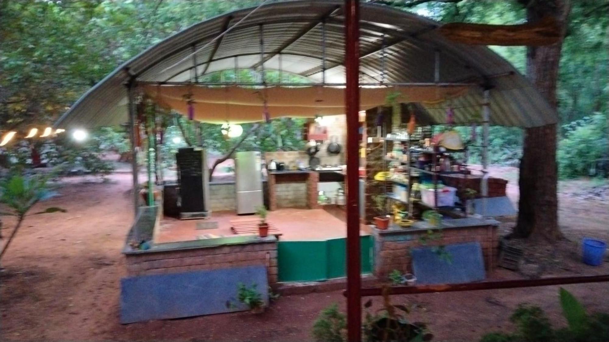 فندق Travellers Crib أورفيلا المظهر الخارجي الصورة